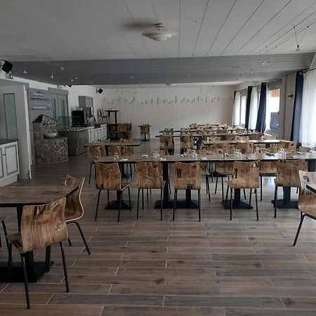 מטמל Auberge La Prairie מראה חיצוני תמונה